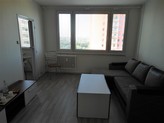 Pronájem bytu 1+1, 34 m2 se samostatnou  kuchyní s oknem, Praha 10 - Záběhlice, ul.Bramboříková