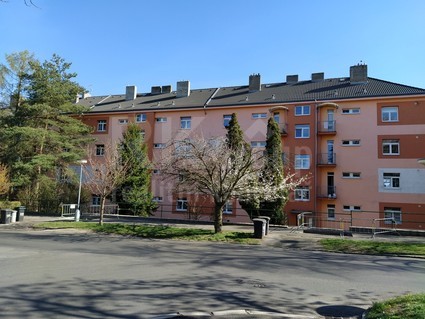 Prodej bytu 3+1/B, 75 m2, ul. Tomanova, Slaný - Fotka 1